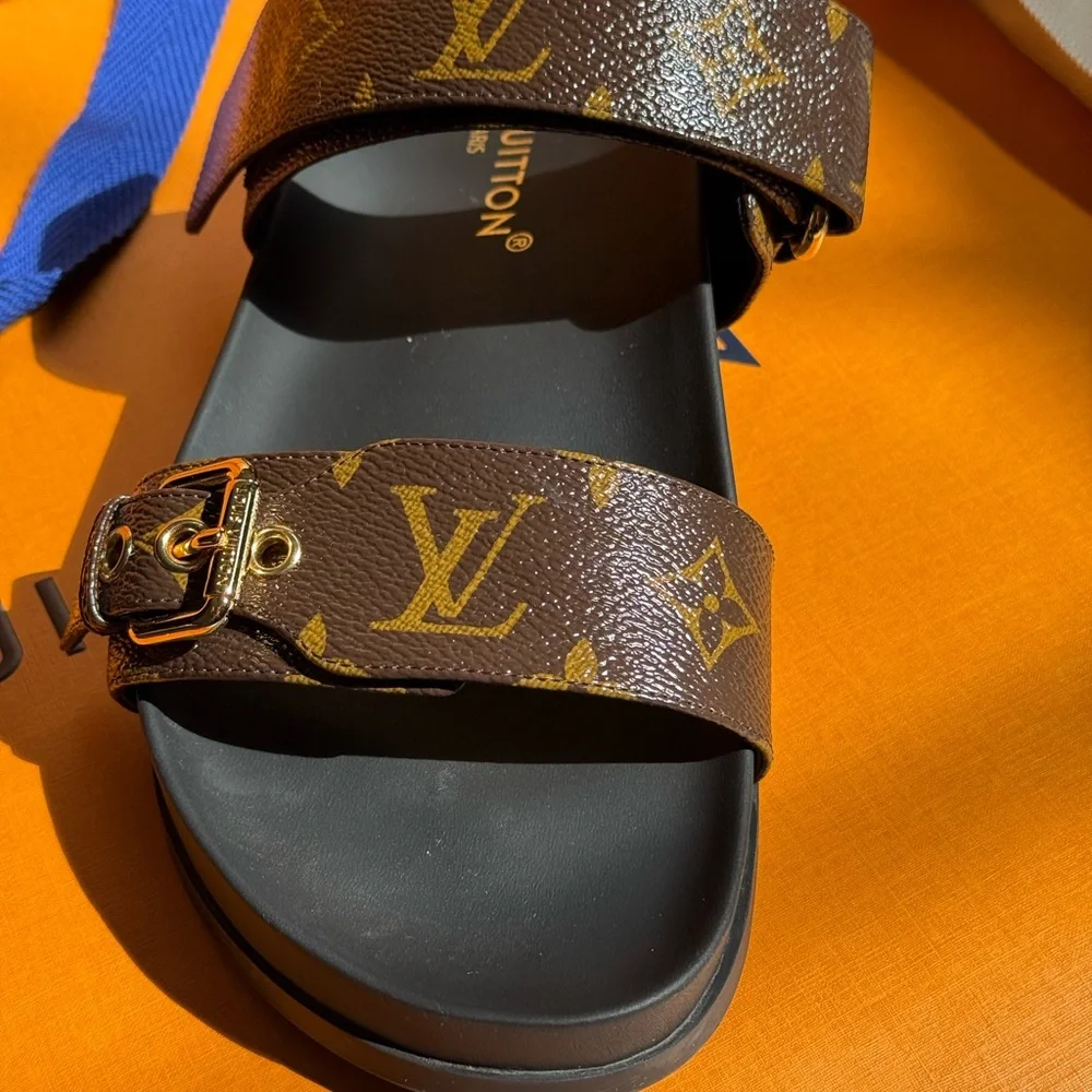 Louis Vuitton Bom Dia Flat Comfort Mules - Picture 4 of 15